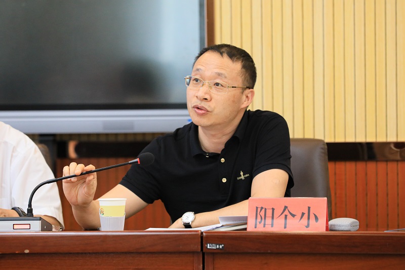 新發(fā)展集團副總經(jīng)理陽個?。?）.jpg